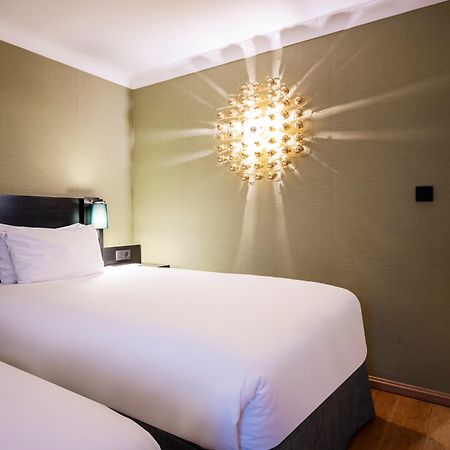 Holiday Inn Hotel Brussels Airport By Ihg Дигем Экстерьер фото