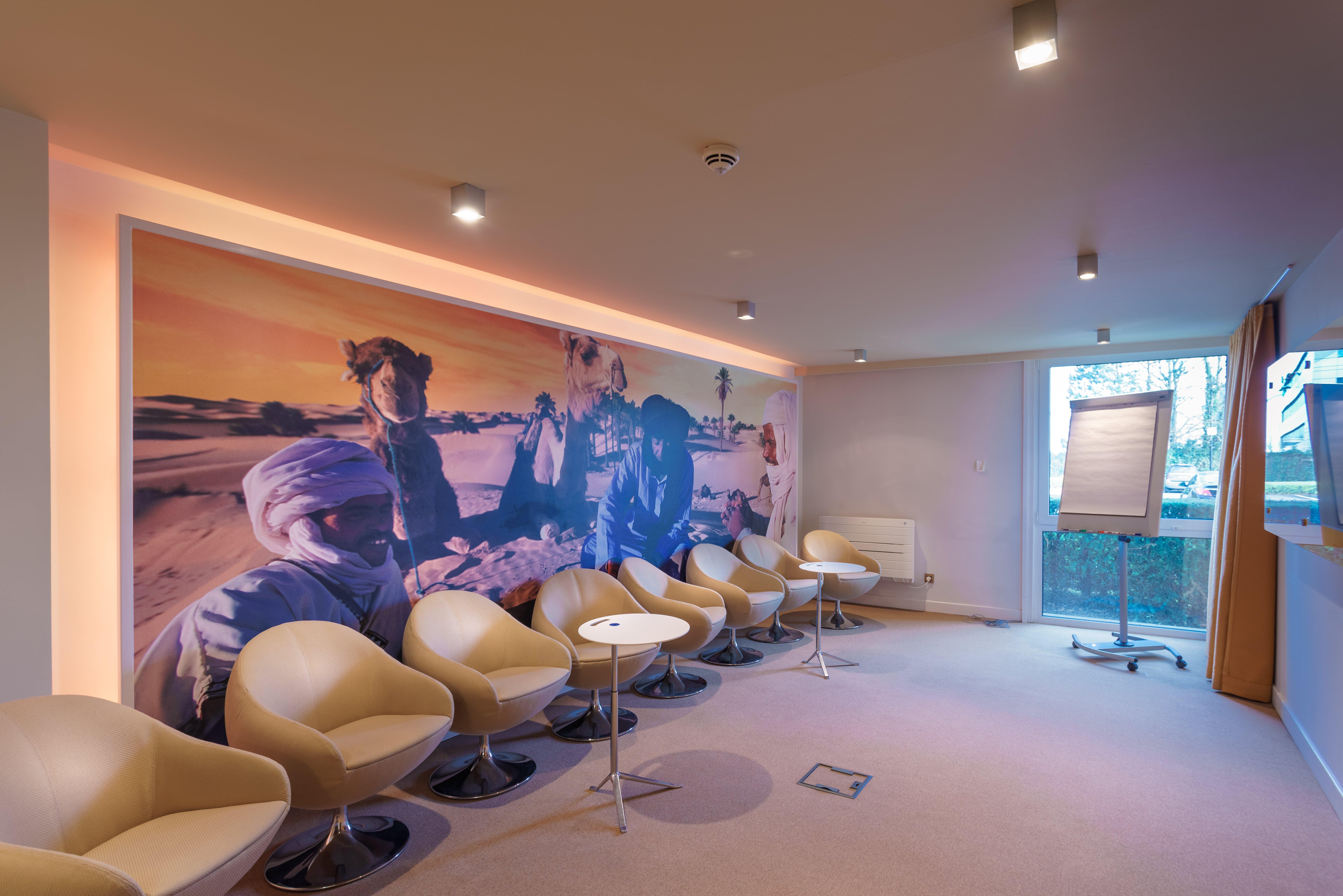 Holiday Inn Hotel Brussels Airport By Ihg Дигем Экстерьер фото