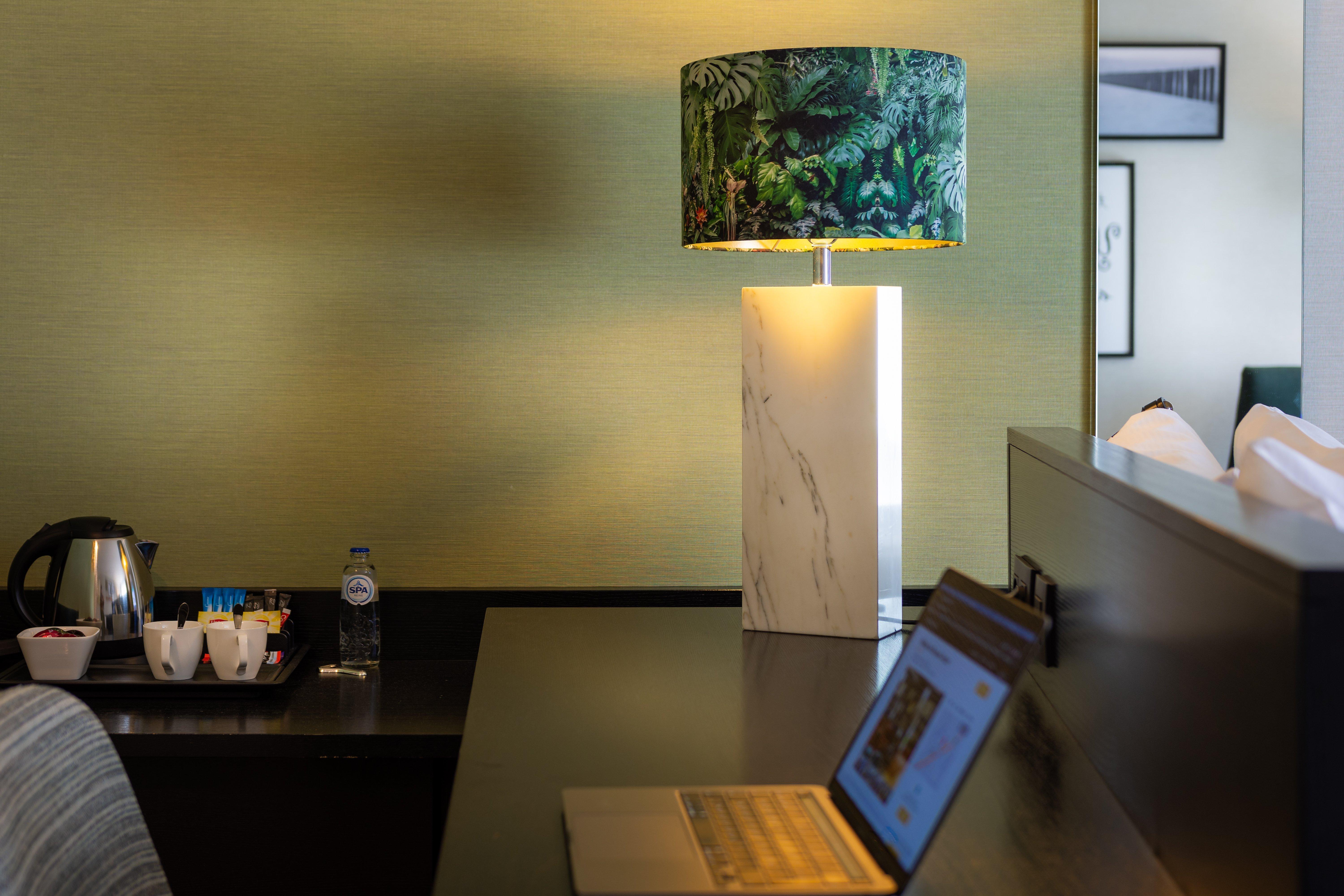 Holiday Inn Hotel Brussels Airport By Ihg Дигем Экстерьер фото
