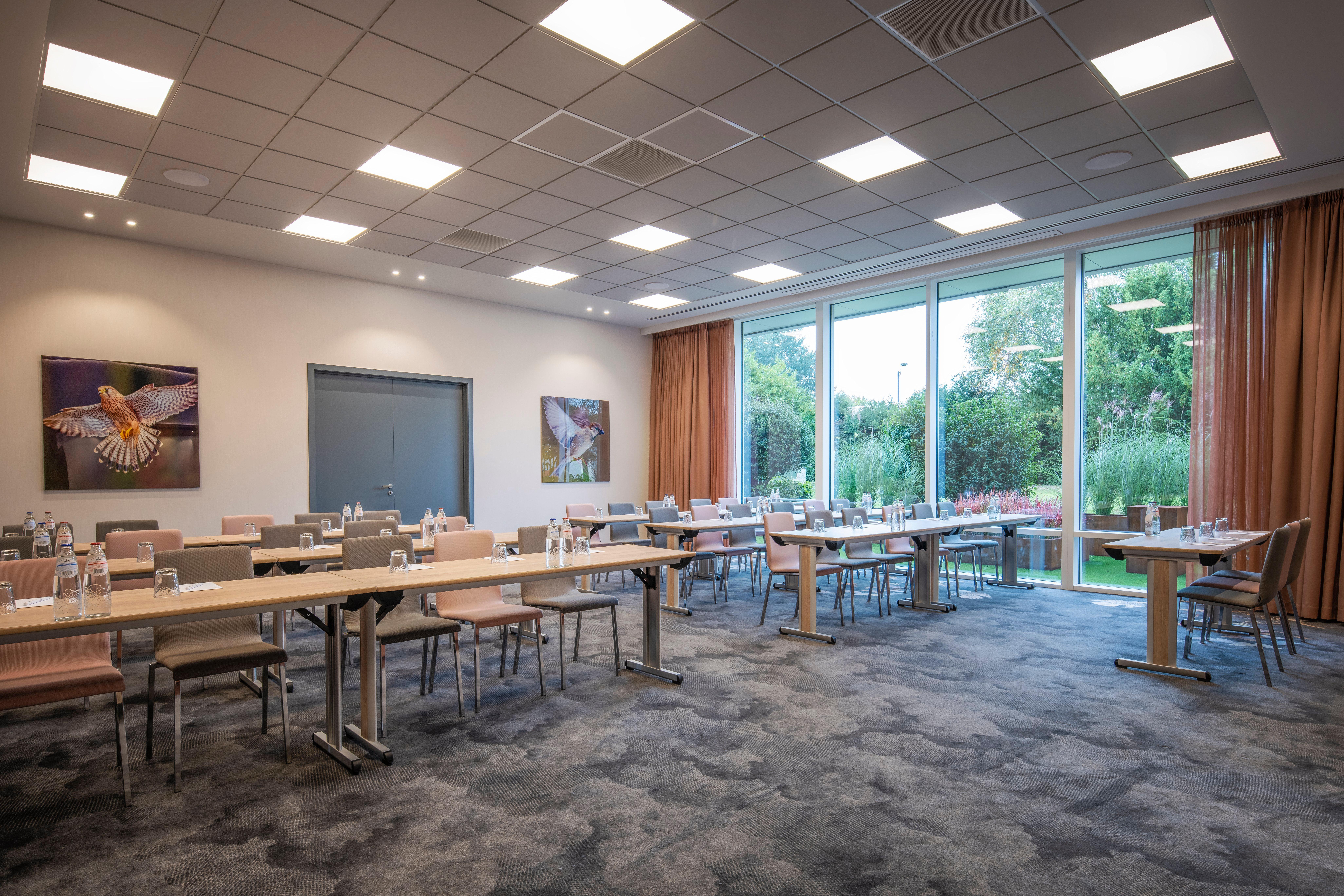 Holiday Inn Hotel Brussels Airport By Ihg Дигем Экстерьер фото
